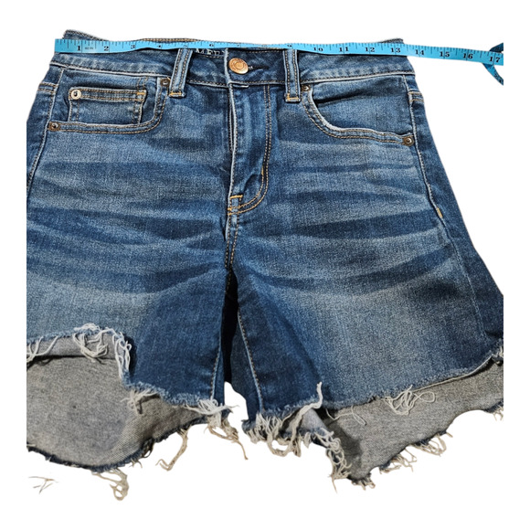 American Eagle Outfitters Next Level Stretch Size 4 Blue Denim Distressed Shorts - Picture 6 of 7
